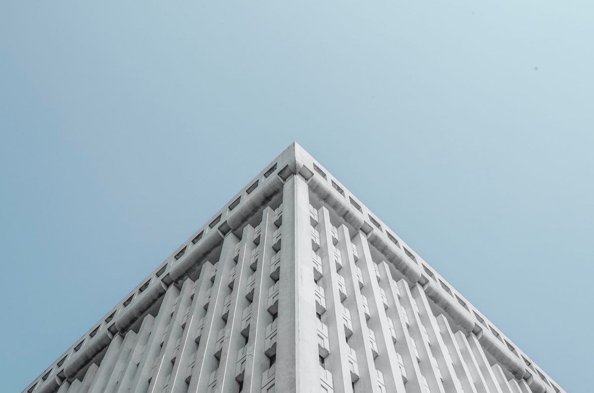 九游体育官网登录-C罗近在咫尺的射门遭门将神勇化解,良机遗憾错失